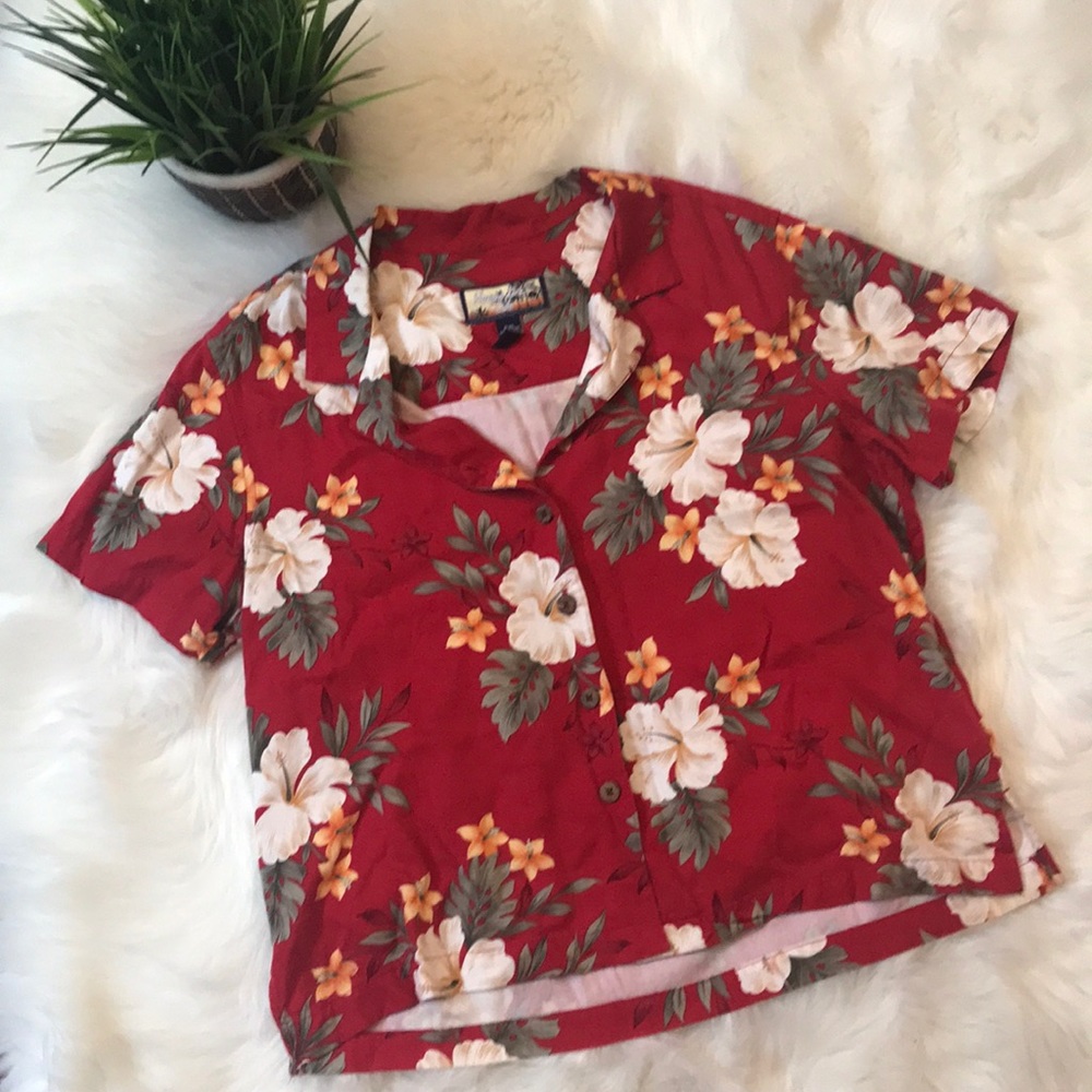 COPY - Women’s Hawaiian print shirt size PXL